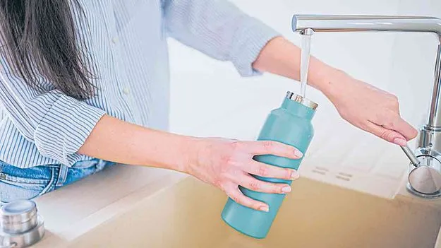 Bottle Cleaning Tips: నీళ్ల బాటిళ్లు ఇలా శుభ్రం