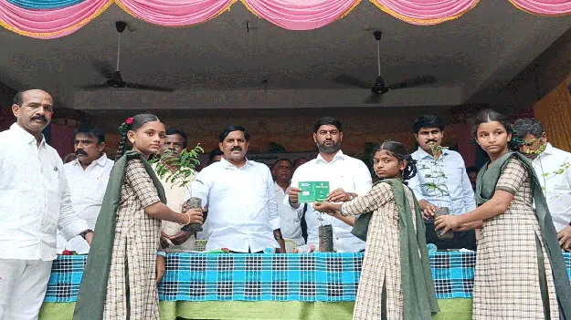 విద్యాభివృద్ధికి ప్రభుత్వం ప్రత్యేక చొరవ