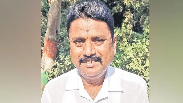 Jagitial: బిల్లులు రాక మాజీ సర్పంచ్‌ ఆత్మహత్య