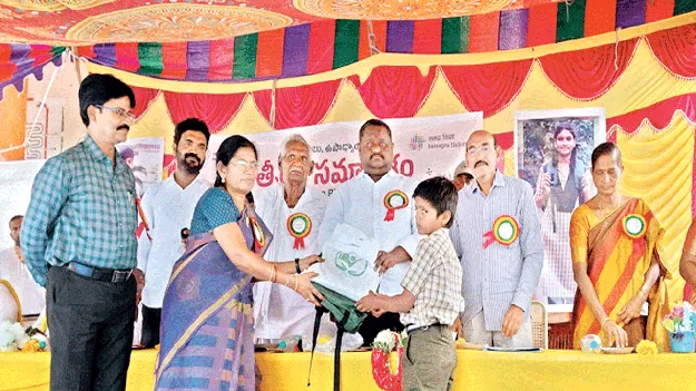 విద్యాభివృద్ధే ప్రభుత్వ లక్ష్యం