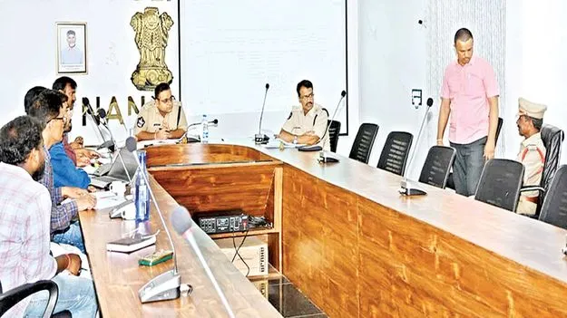 పారదర్శకంగా బదిలీలు