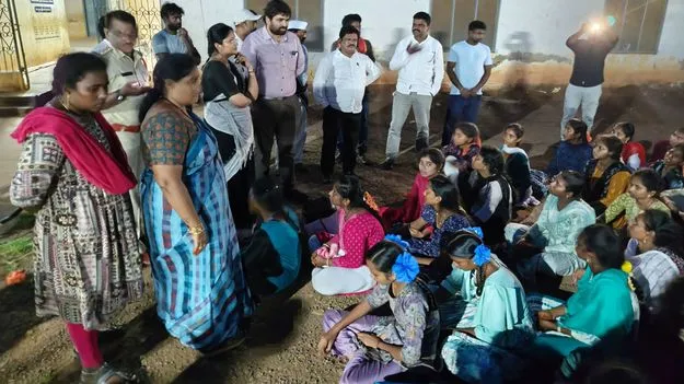 గురుకుల కళాశాల విద్యార్థిని మృతి