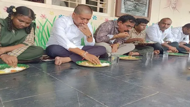 పాఠశాలలపై ప్రత్యేక దృష్టి