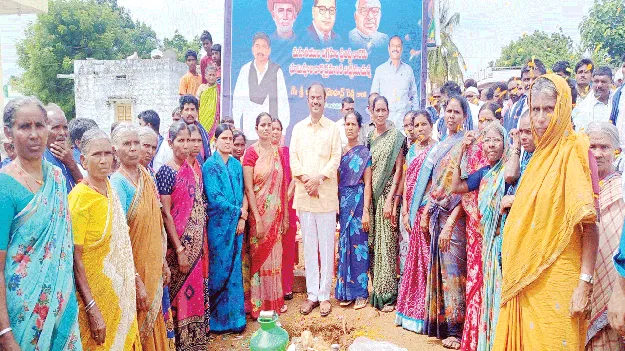 గ్రామాభివృద్ధిలో భాగస్వాములు కావాలి 