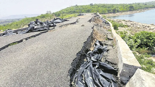 kumaram bheem asifabad- కుమరం భీం ప్రాజెక్టుపై పట్టింపేది?