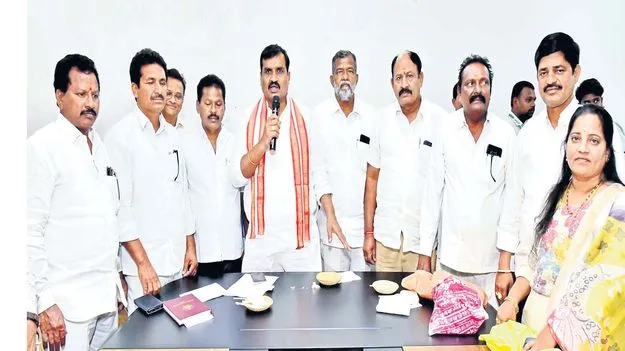 రూ.598కోట్ల వ్యాపారం 