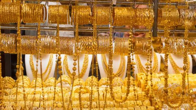 Gold Price Drop: పసిడి ర్యాలీకి బ్రేక్‌