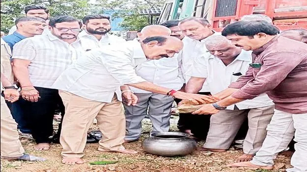 ప్రథమ నందీశ్వర ఆలయాభివృద్ధికి కృషి చేస్తా 