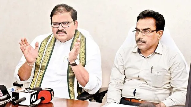 చెత్త సేకరణకు ప్రత్యేక ప్రణాళికలు