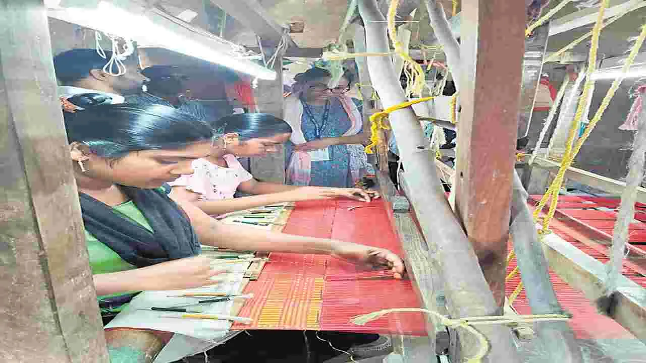 పట్టుపట్టారు!