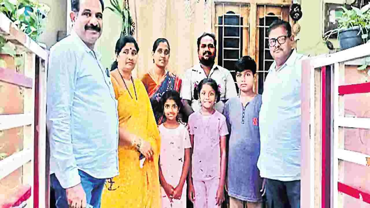 తల్లుల్లో ఆనందోత్సాహాలు