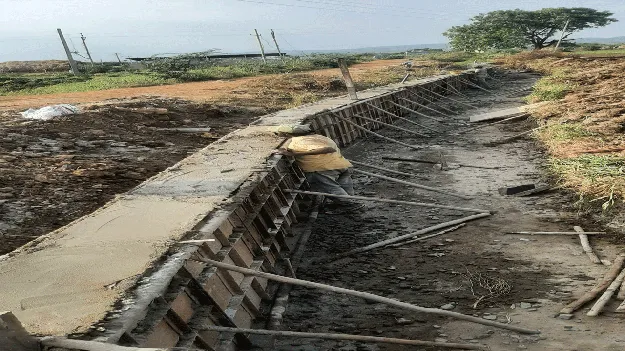 నిబంధనలకు నీళ్లు