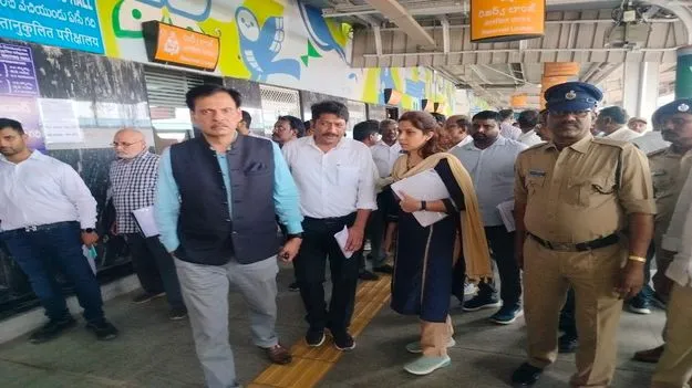 రామగుండం రైల్వే స్టేషన్‌ సందర్శించిన జీఎం