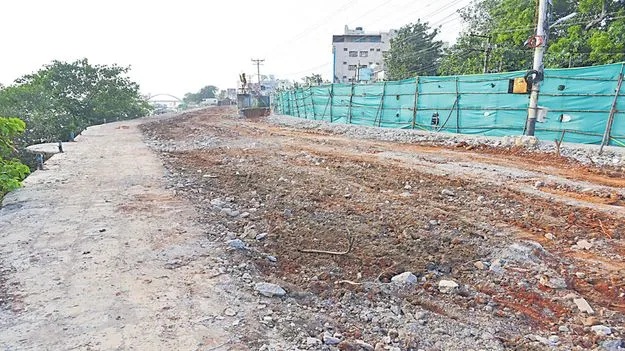 సమయంలేదు మిత్రమా!