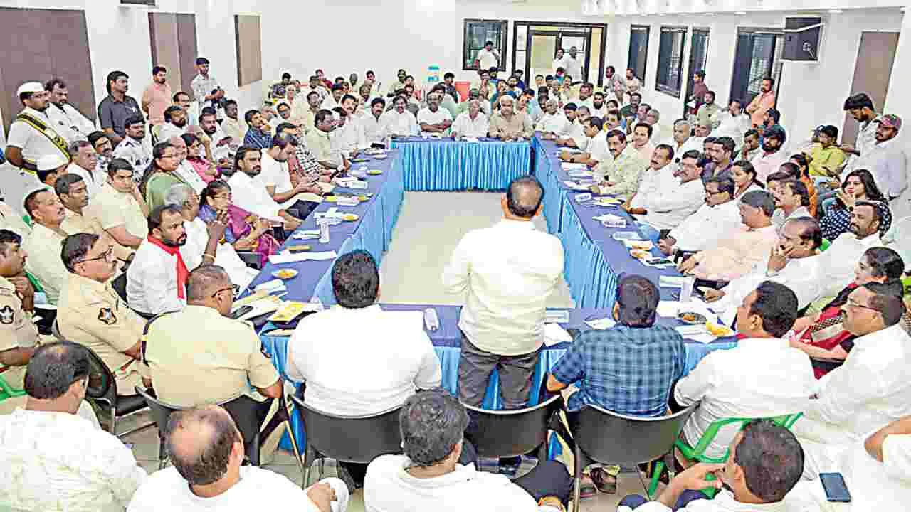 పుష్కరాలు విజయవంతం చేస్తాం