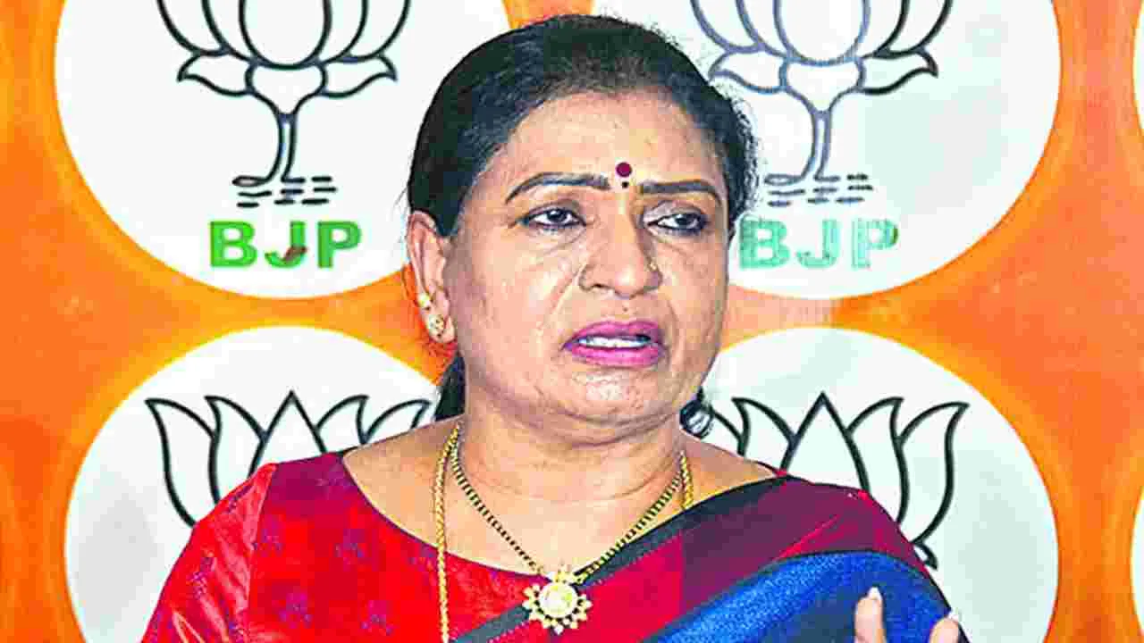 DK Aruna: కాళేశ్వరంపై సీబీఐ విచారణ కోరాలి: డీకే అరుణ