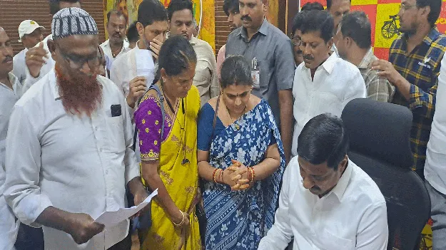 సమస్యల పరిష్కారానికి నిరంతరం కృషి 