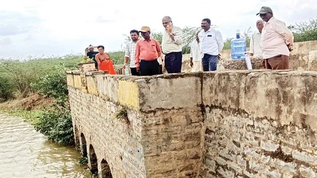 2.65 లక్షల ఎకరాలకు సాగునీరు: ఎస్‌ఈ 