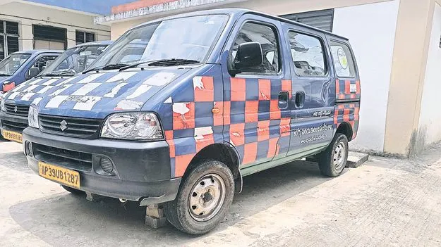 తల్లీబిడ్డ ఎక్స్‌ప్రెస్‌ల మొరాయింపు