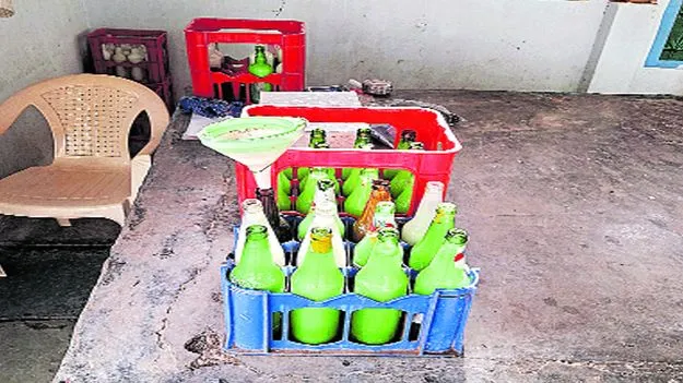 Illicit Liquor: పదికి చేరిన ‘కల్తీ కల్లు’ మృతుల సంఖ్య !