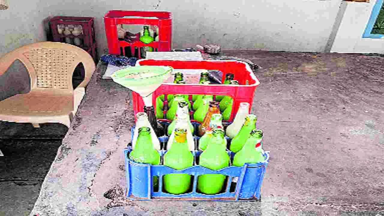 Illicit Liquor: పదికి చేరిన ‘కల్తీ కల్లు’ మృతుల సంఖ్య !