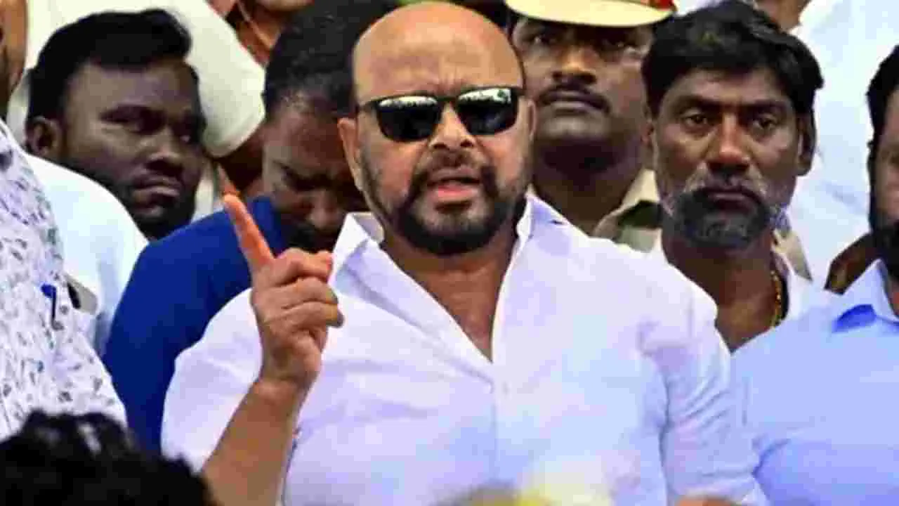Warangal: కొండా మురళిపై చర్యలు తీసుకుంటారా.. లేదా? 