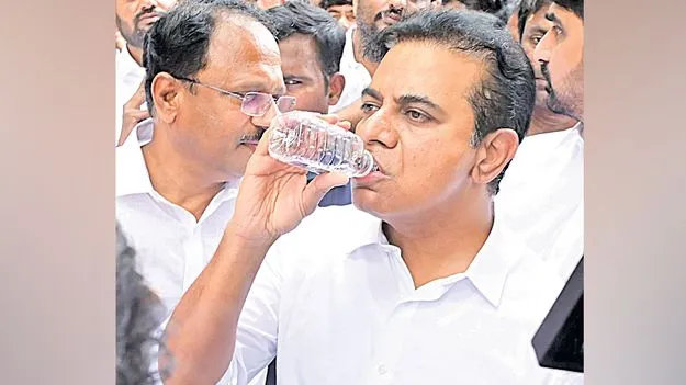KTR: కేసీఆర్ వెంట్రుక కూడా రేవంత్ పీకలేరు