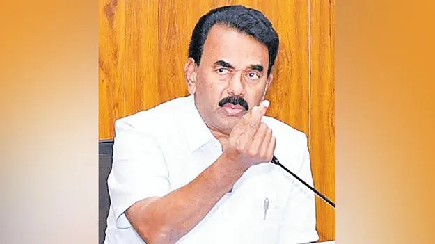 Jupally: మీ భూములు ఎక్కడికీ పోవు!