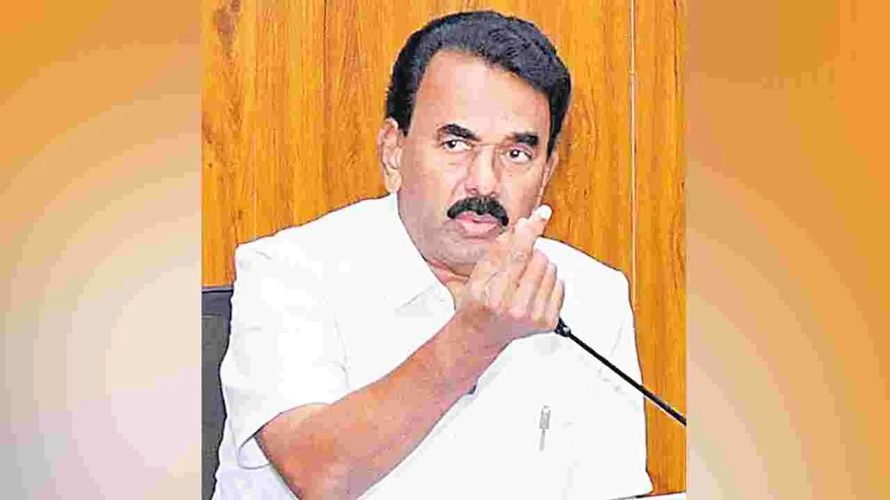 Jupally: మీ భూములు ఎక్కడికీ పోవు! 