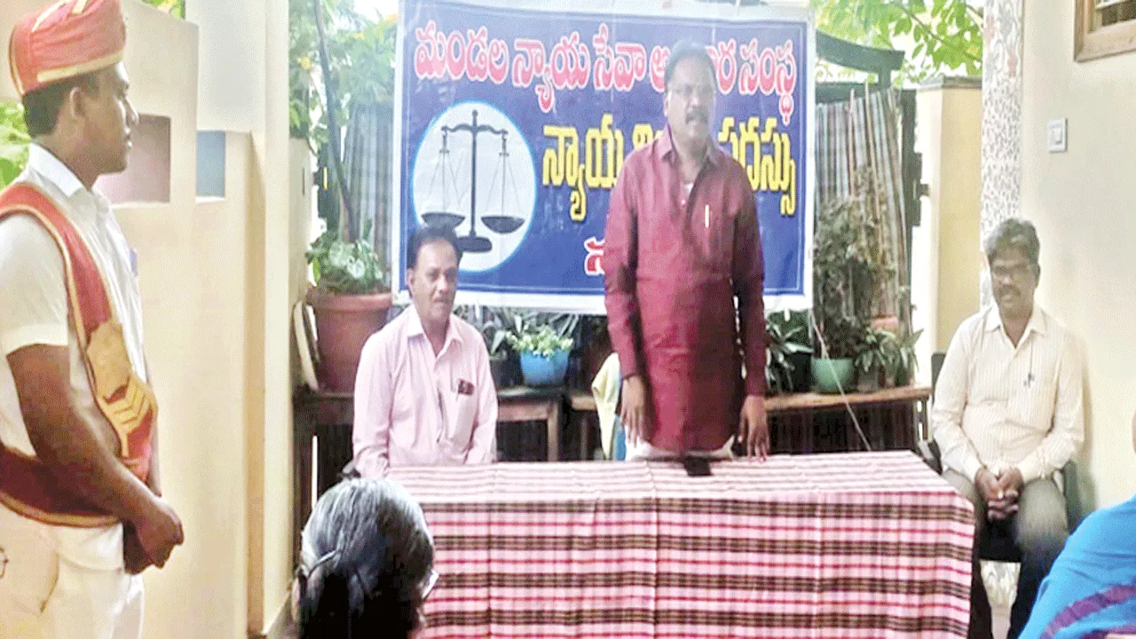 వృద్ధుల్లో మానసిక స్థైర్యాన్ని నింపాలి  