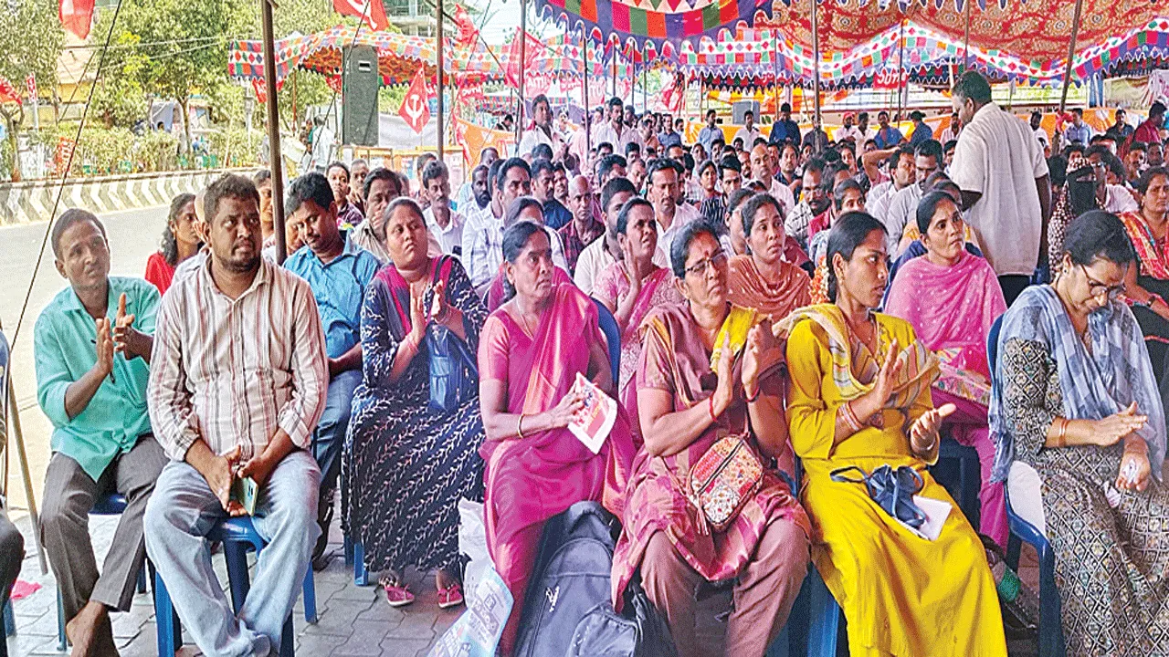 తల్లికి వందనంలో కోత.. 
