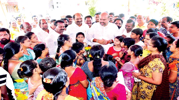 రాష్ట్రాభివృద్ధికి కృషి