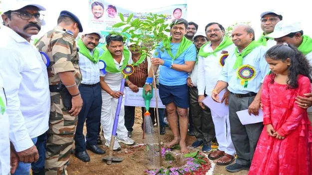ఆర్‌జీ-1 ఏరియాలో వన మహోత్సవం
