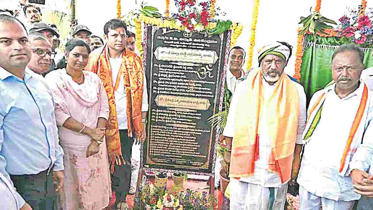 Bhatti: ఇంజనీర్లు కడితే బ్యారేజీలు దెబ్బతినేవి కాదు