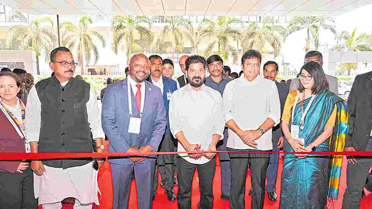 Hyderabad: హైటెక్‌ సిటీలో గూగుల్‌ సేఫ్టీ ఇంజినీరింగ్‌ సెంటర్‌ 