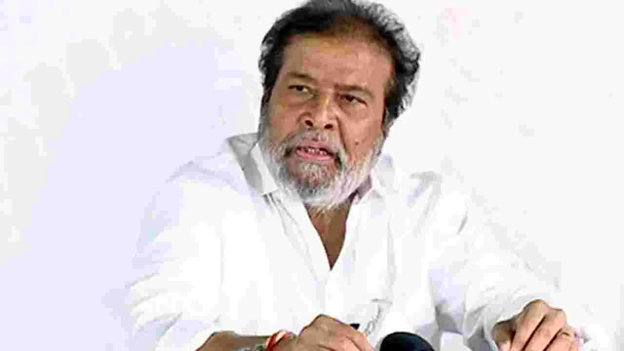 Damodara Rajanarasimha: ఫర్టిలిటీ కేంద్రాలపై నియంత్రణ