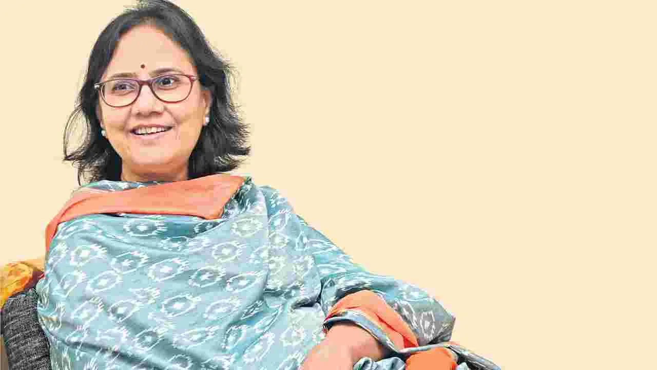 Justice G Radharani: జస్టిస్‌ రాధారాణికి ఘనంగా వీడ్కోలు 