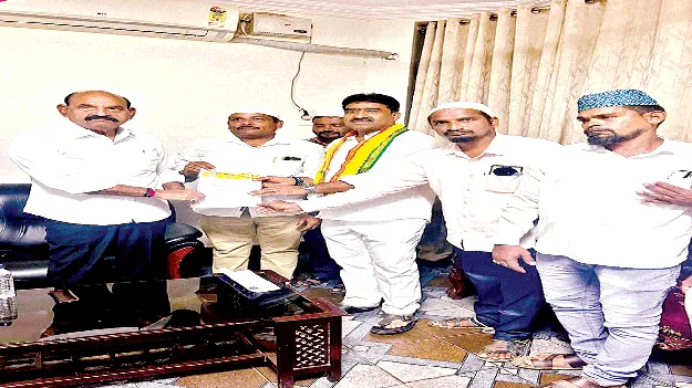 ఈద్గా కోసం స్థలం మంజూరు చేయాలి