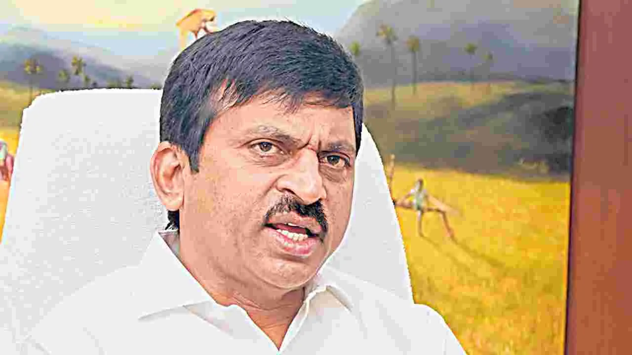 Ponguleti; ప్రభుత్వ పథకాలను అర్హులకు అందించే బాధ్యత కలెక్టర్లదే