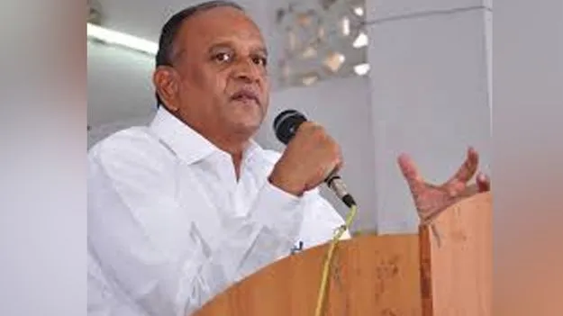 Justice B Chandrakumar: దక్షిణాదిన ఎంపీ సీట్లను తగ్గిస్తే.. కేంద్రంపై తిరుగుబాటు: చంద్రకుమార్‌