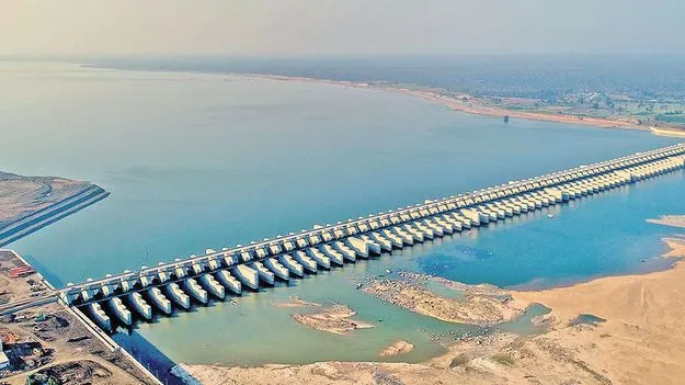 Kaleshwaram Project: ఒక్కొక్కరి ఆస్తులు రూ.200 కోట్లపైనే!