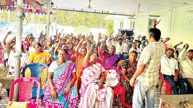 ఇచ్చిన ప్రతి హామీ నెరవేర్చాలి