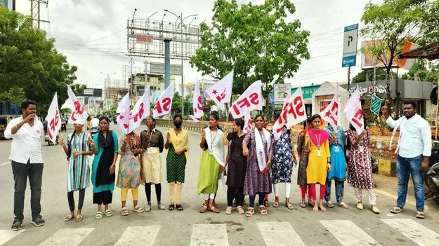 Karimnagar:   మహిళా చట్టాలను బలోపేతం చేయాలి