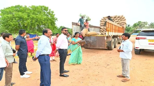 ధాన్యాన్ని వెంటనే మిల్లులకు తరలించాలి