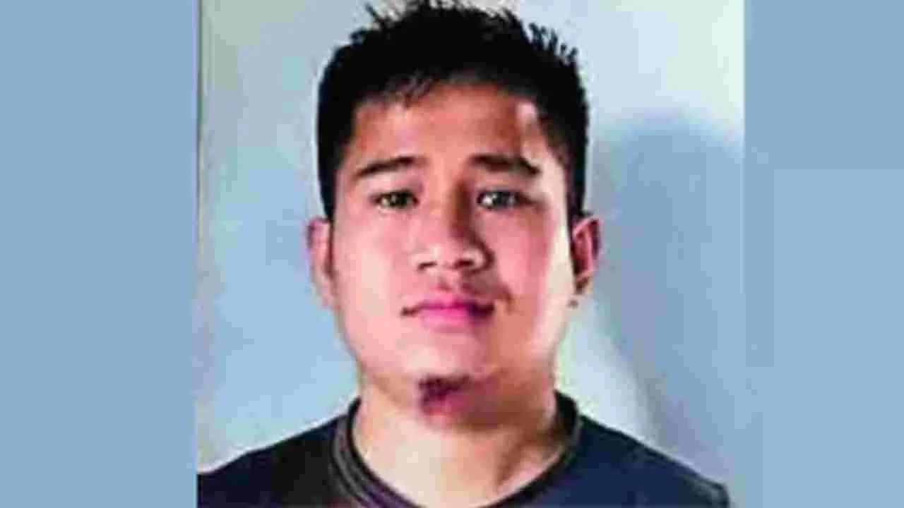 Mizoram Autowallah: ఆటోలో 17 లక్షలు మర్చిపోయిన వ్యాపారి.. ఆటోవాలాకు విషయం తెలిసి..
