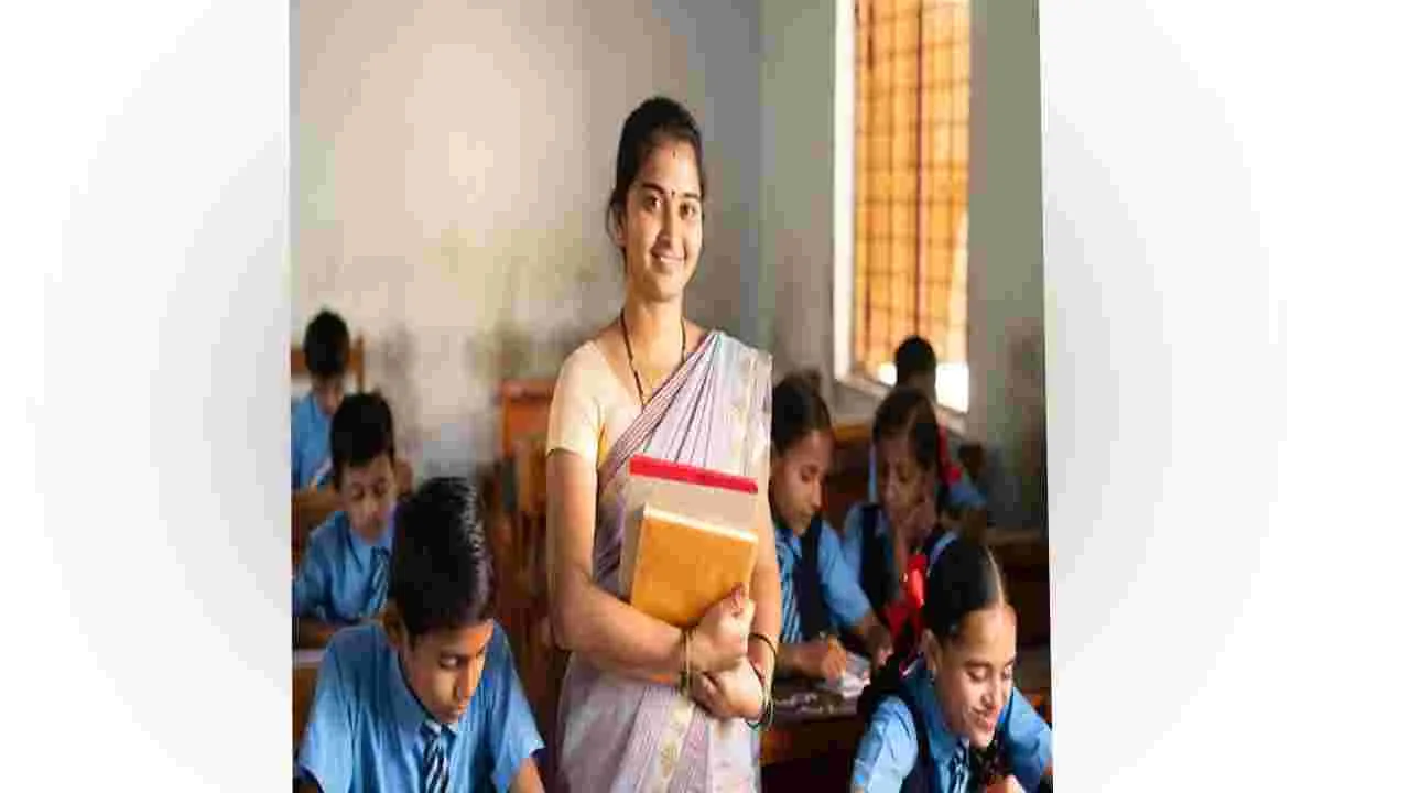 Teacher transfers: చట్టానికి భిన్నంగా టీచర్ల బదిలీలు
