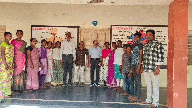 ఉన్నత స్థాయికి చేరుకునేందుకు విద్యే మార్గం