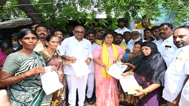 అభివృద్ధే లక్ష్యంగా చంద్రబాబు పనిచేస్తున్నారు