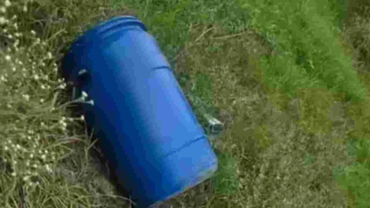 Punjab: నీలి డ్రమ్‌లో వ్యక్తి మృతదేహం లభ్యం.. పంజాబ్‌లో కలకలం