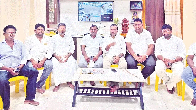 గొడ్డలిపోటు దినం నిర్వహించుకోండి